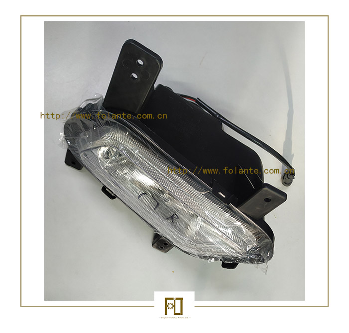 Iveco right front fog light assembly